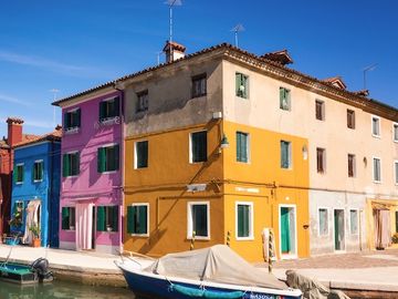  alt="booking-holdings-merrill-lynch"  title="booking-holdings-merrill-lynch" 