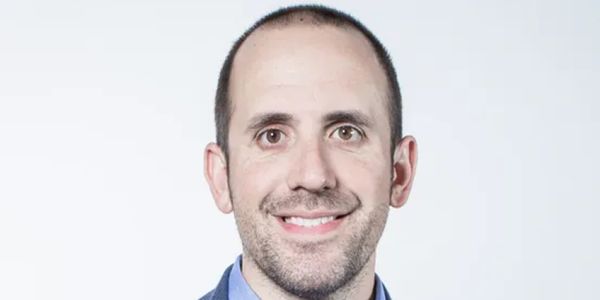 Vacasa founder Eric Breon steps aside, former OpenTable boss becomes interim CEO